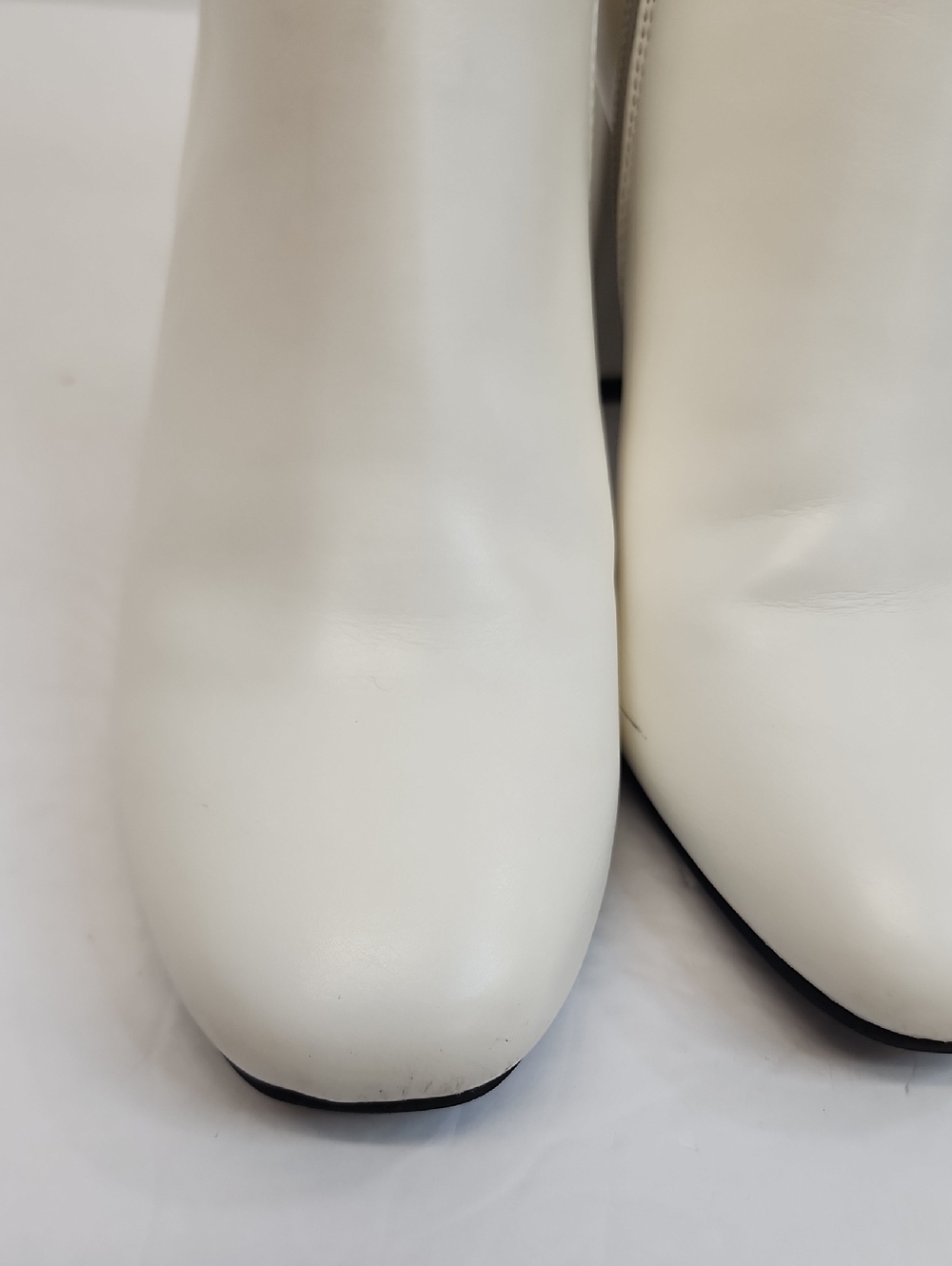 MIA White Block Heel Ankle Boots Side Zip Booties Size 6.5 - Picture 7 of 12